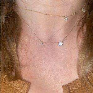 Dainty 14k Gold clover necklace 16” length